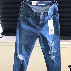 NEW Levi 720 High-rise SUPER SKINNY JEAN